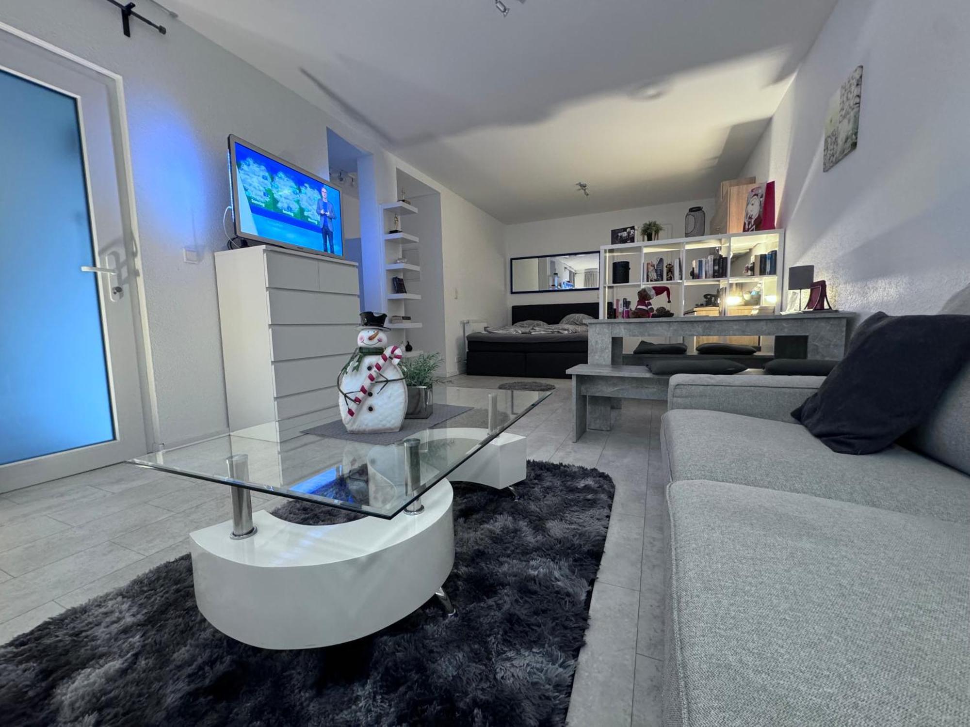 W2 Kontaktloser 24h Check In, Kostenloses W-lan, Kueche, Parkplatz Apartment *